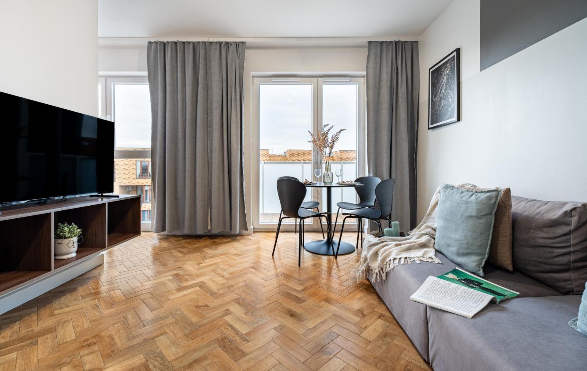 Pure Rental Apartments Inzynierska Wroclaw Exterior photo